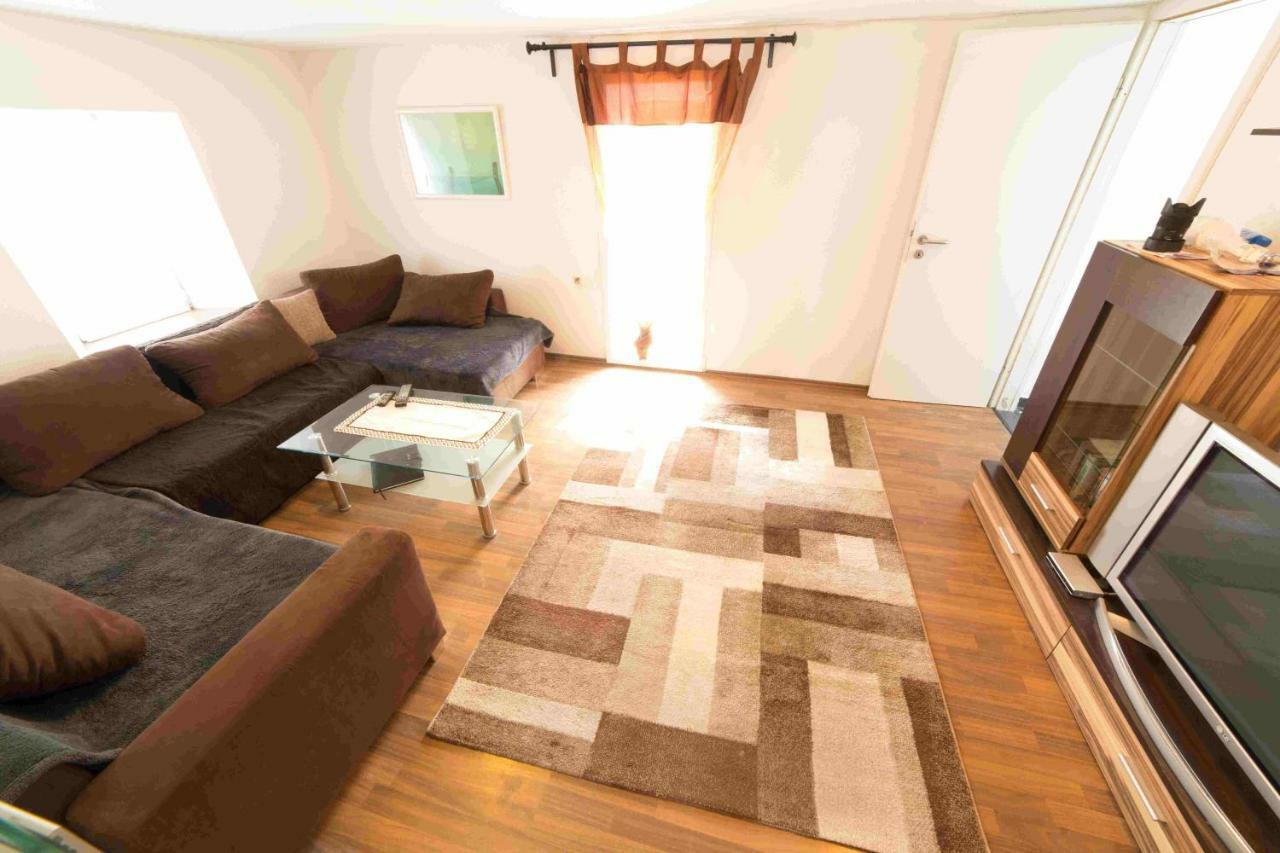 Ferienhaus Salmtal Himmerod Großlittgen エクステリア 写真